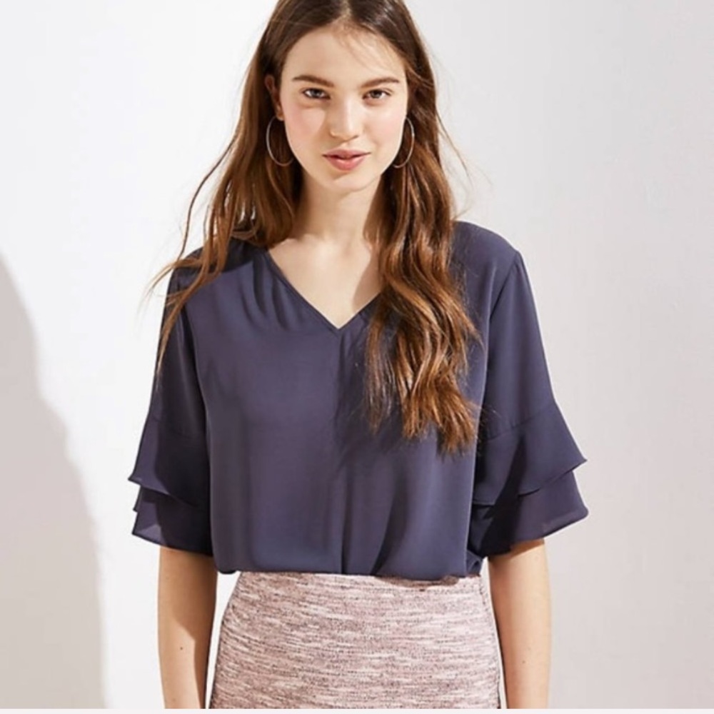 LOFT Tiered Bell Cuff Top Size Large Charcoal Grey